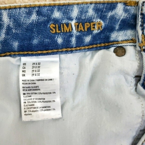 American Eagle~Men's 29/32~Blue Denim Distressed Slim Taper Jeans Extreme Flex. - Picture 5 of 14